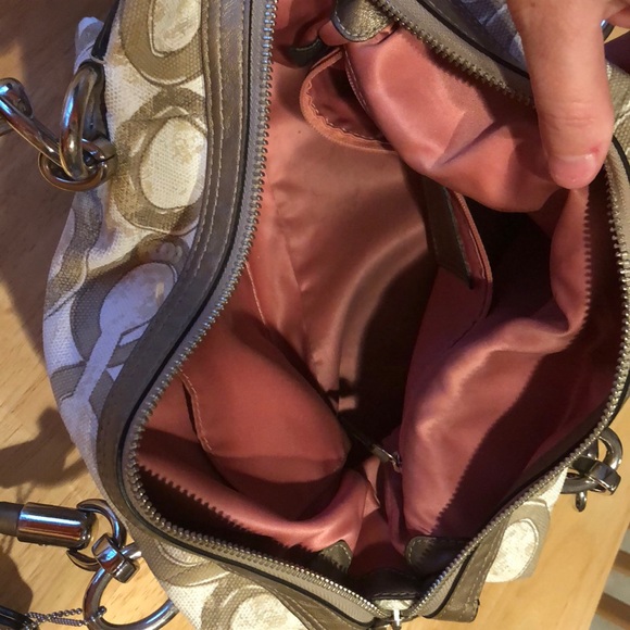 Coach bag - Picture 2 of 3